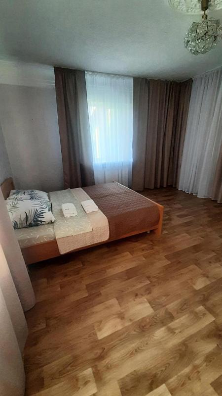 Guest House - Гостевой Частный Дом Днепър Екстериор снимка